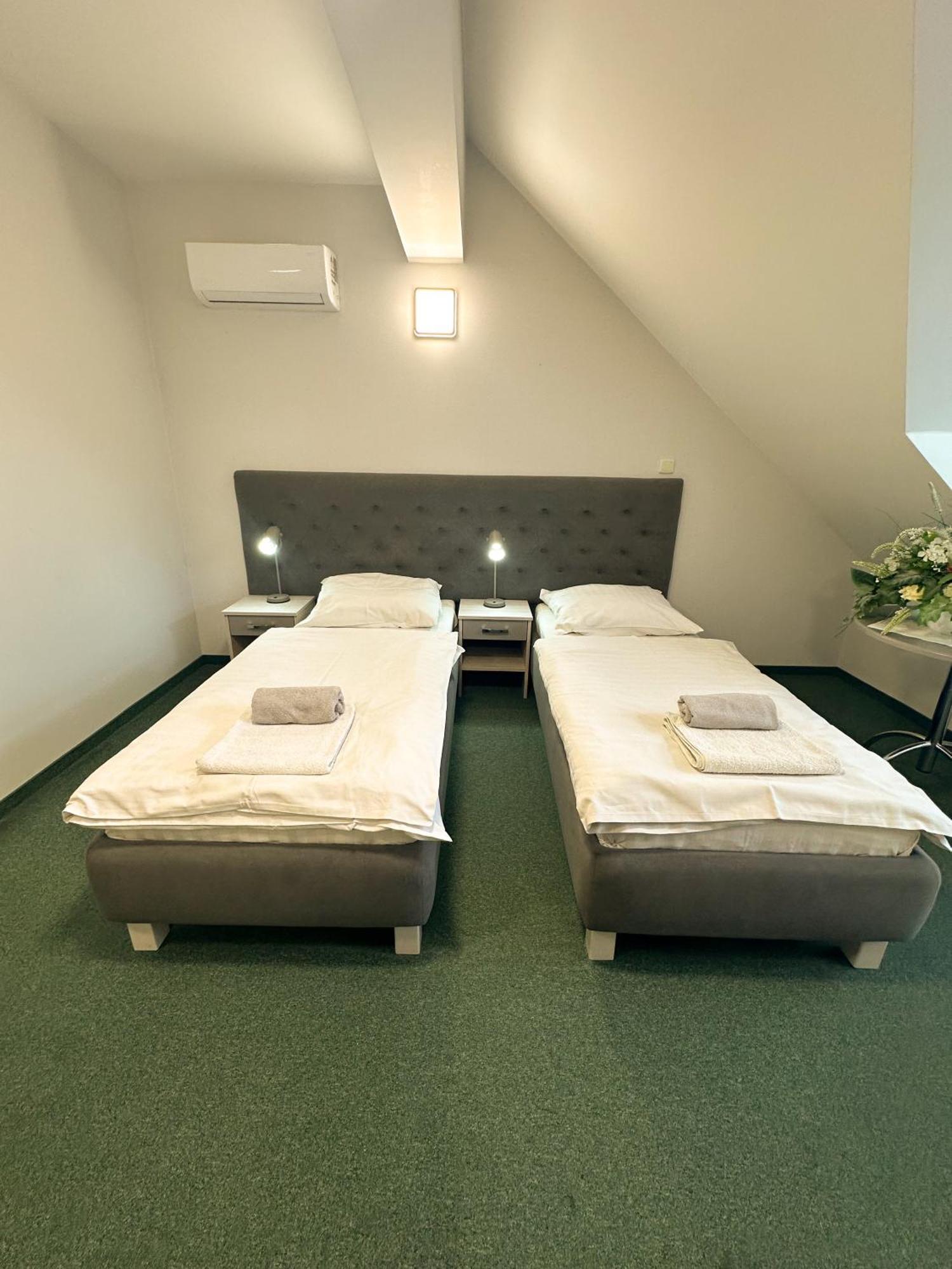 Hotel Arkadia Klecza Gorna Dış mekan fotoğraf
